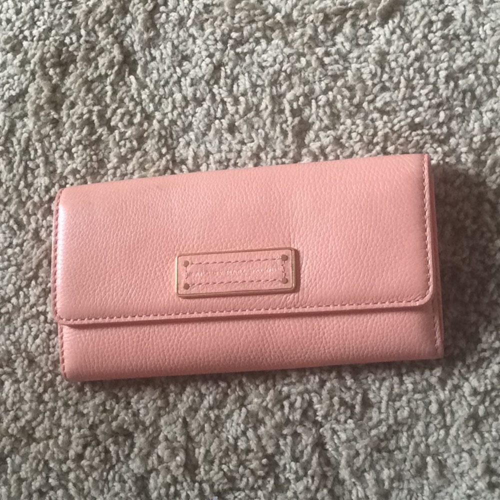 Marc by Marc Jacobs coral colored wallet